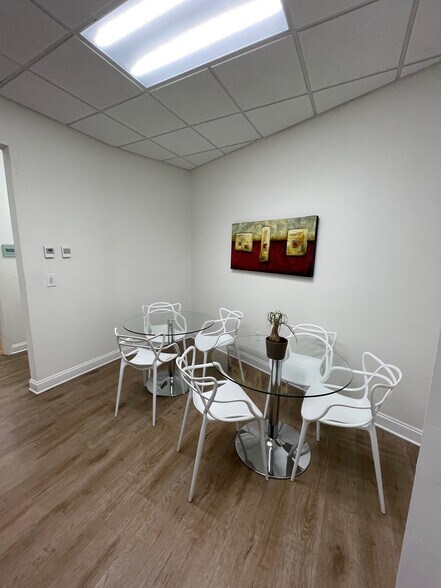 More Photos Of 803 Shotgun Rd, Sunrise Research And Development For Lease