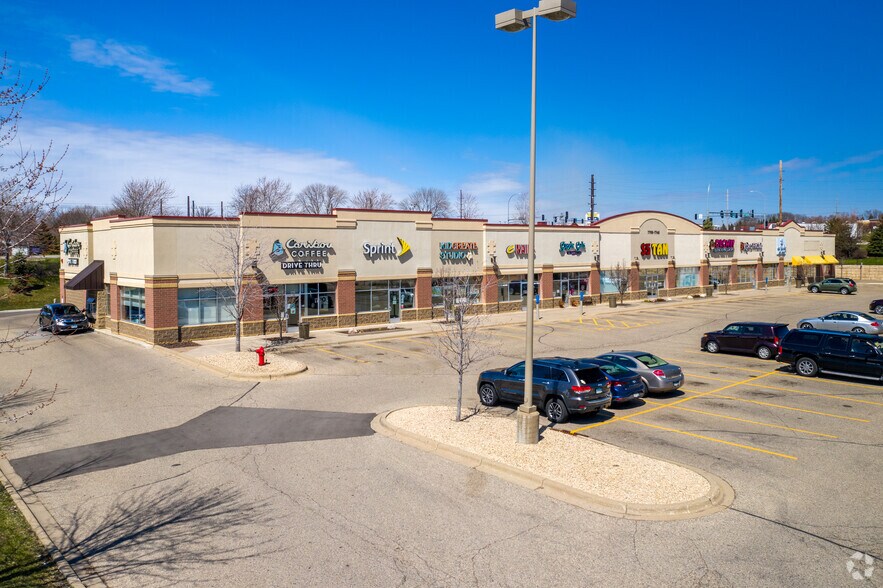 Primary Photo Of 7705-7745 Egan Dr, Savage General Retail For Lease