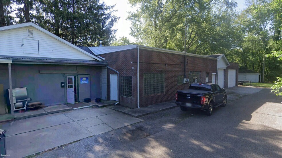 Primary Photo Of 308 20th St NW, Massillon Industrial For Sale