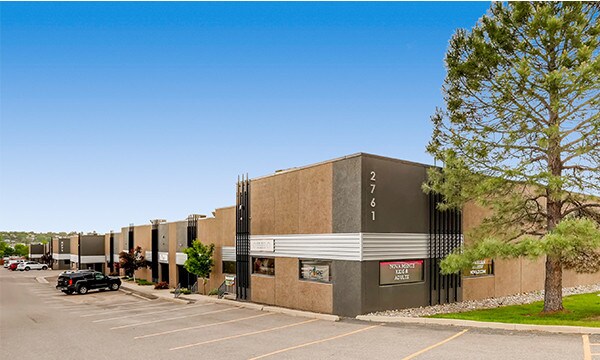 More Photos Of 2721 W Oxford Ave, Englewood Light Manufacturing For Lease