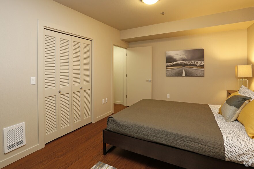 More Photos Of 4419-4439 NE Fremont St, Portland Apartments For Sale