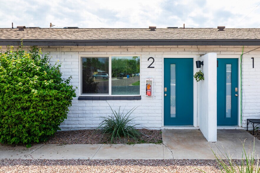 More Photos Of 3429 E Earll Dr, Phoenix Apartments For Sale