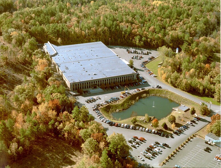 More Photos Of 15 Hudson Park Dr, Hudson Manufacturing For Lease