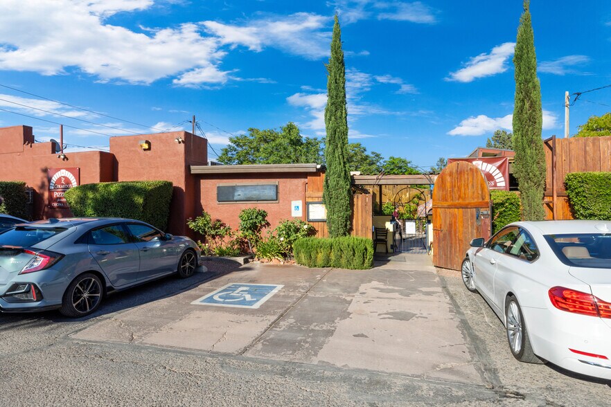 More Photos Of 2679 W State Route 89A, Sedona Restaurant For Sale