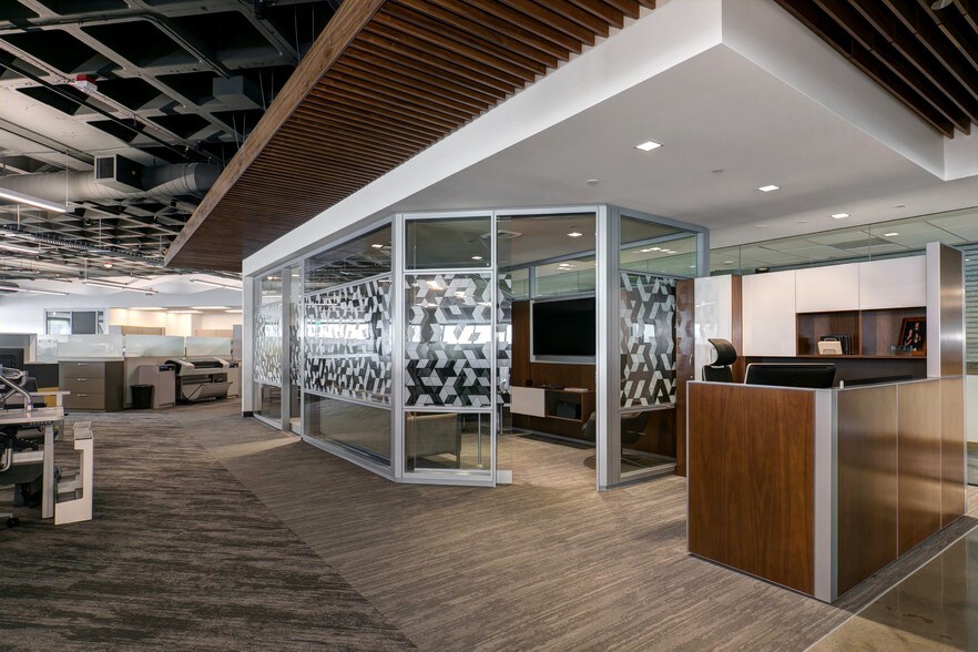 More Photos Of 5601 6th Ave S, Seattle Office For Lease