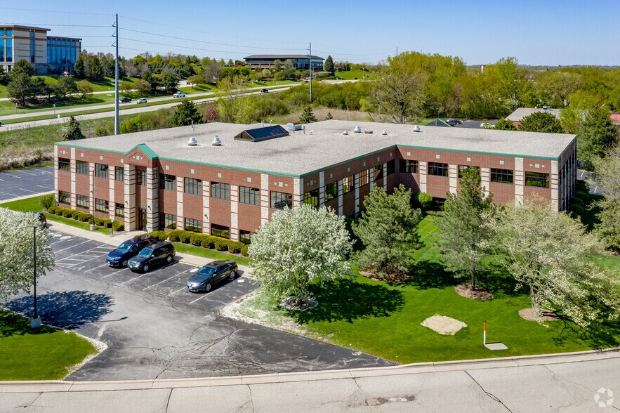 More Photos Of W229N1433 Westwood Dr, Waukesha Office For Lease
