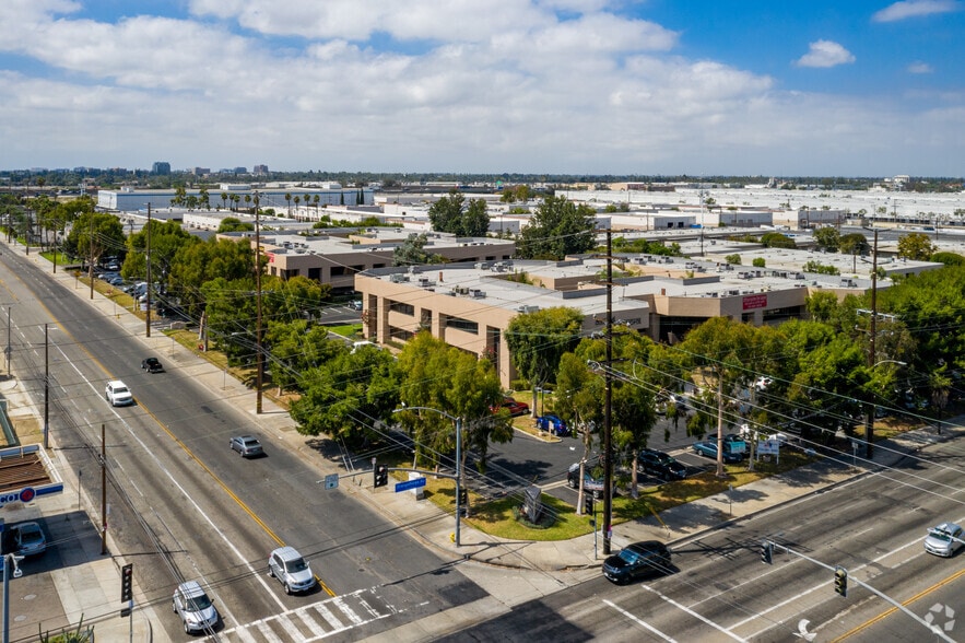 More Photos Of 1661 N Raymond Ave, Anaheim Unknown For Lease