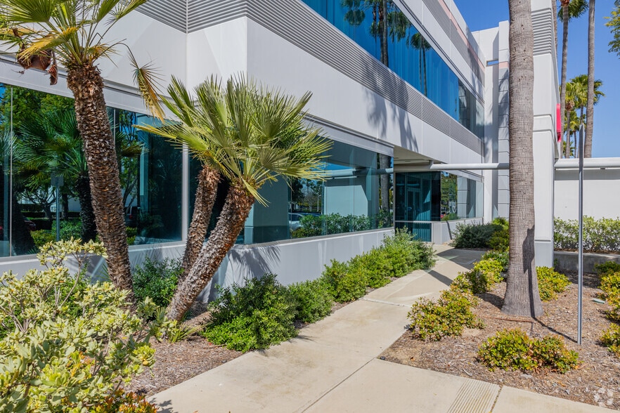 More Photos Of 6262 Katella Ave, Cypress Manufacturing For Lease