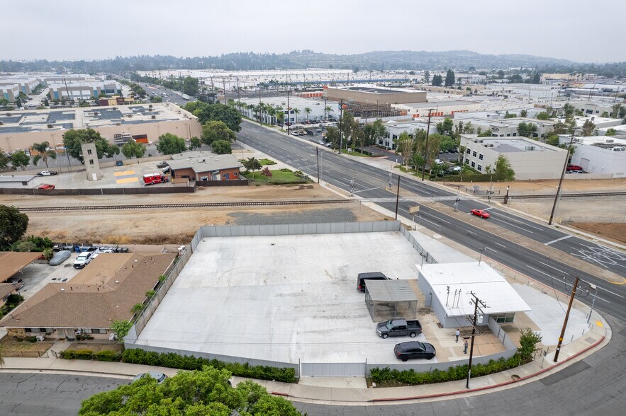 More Photos Of 500 S Harbor Blvd, La Habra Contractor Storage Yard For Lease