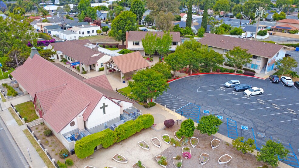 Primary Photo Of 1231 E Chapman Ave, Fullerton Religious Facility For Lease