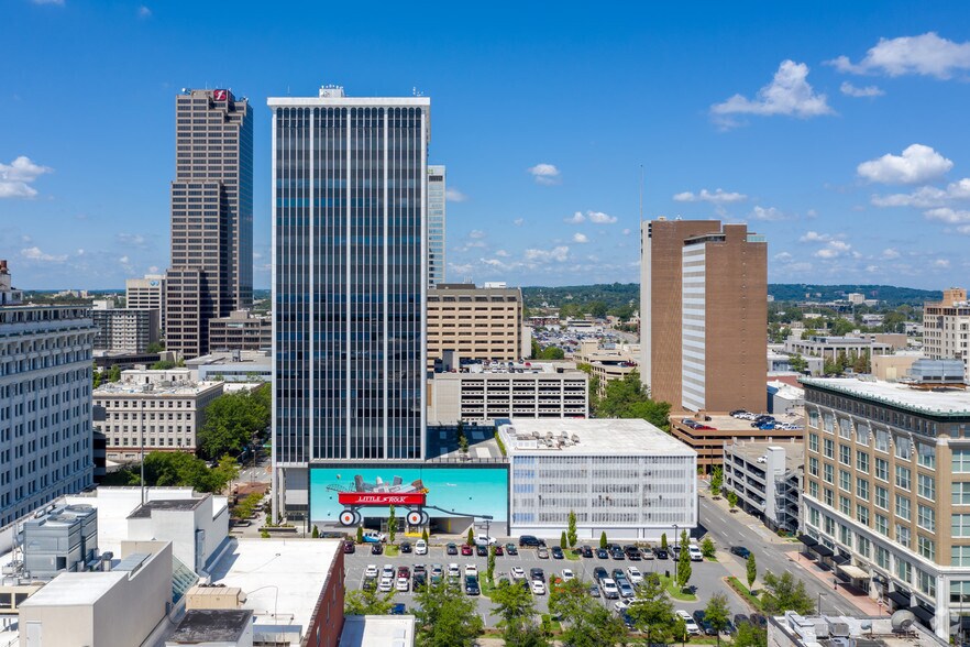 More Photos Of 124 W Capitol Ave, Little Rock Office For Lease