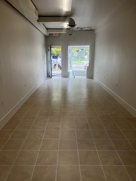 More Photos Of 3924 12th St NE, Washington Storefront For Lease