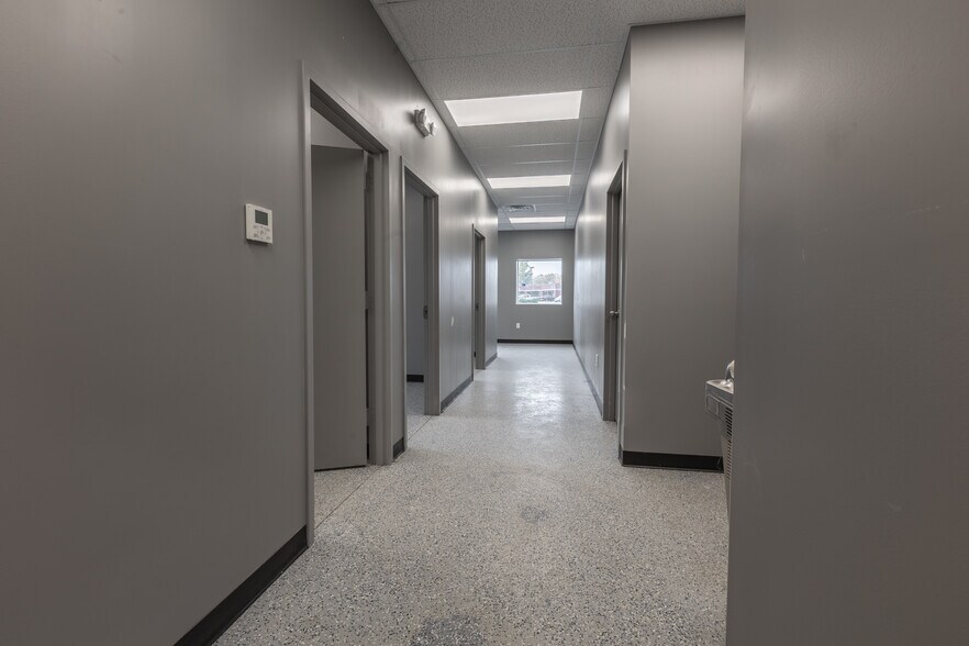 More Photos Of 6709 Universal Ave, Kansas City Warehouse For Sale