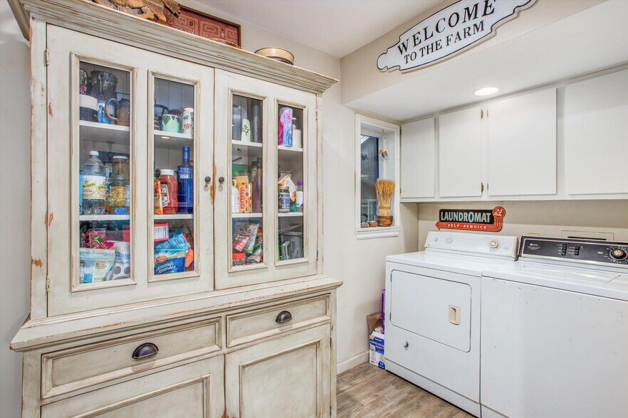 More Photos Of 11138 Laurel Ave, Bloomington Land For Sale