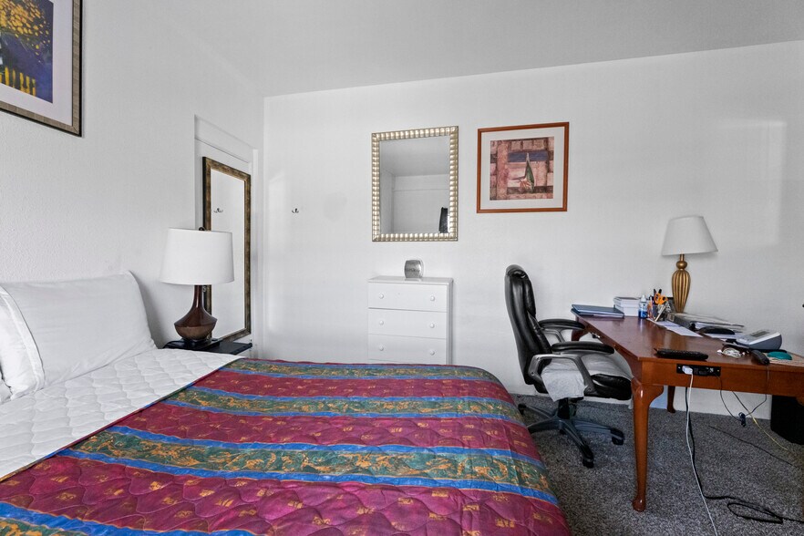 More Photos Of 6200 Melton Rd, Gary Hotel For Sale