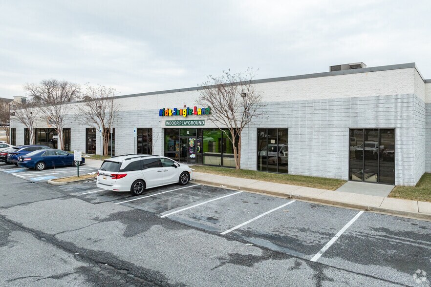 More Photos Of 4969 Mercantile Rd, Baltimore Flex For Lease