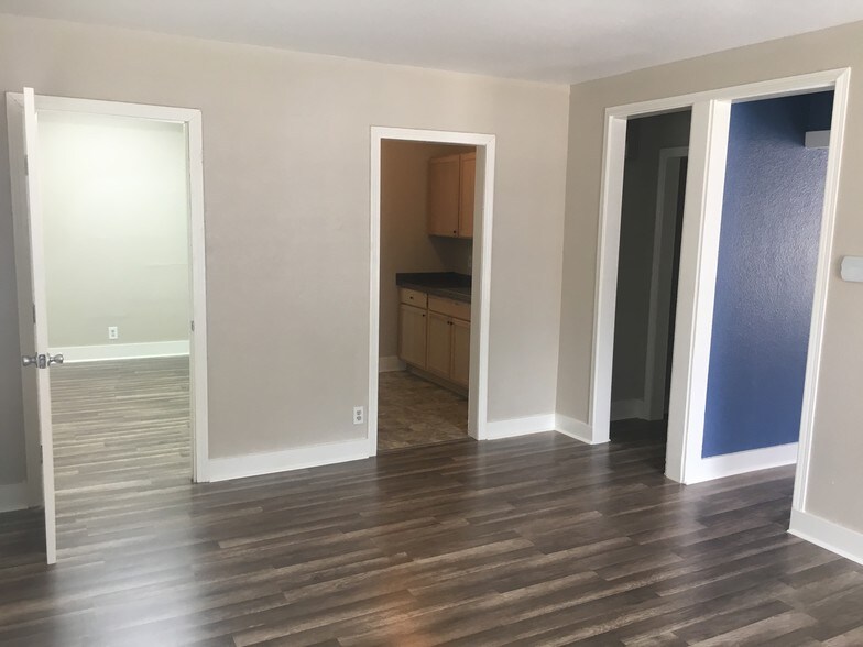 More Photos Of 2906 San Gabriel St, Austin Office For Lease