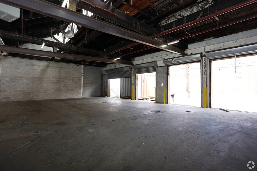 More Photos Of 90 Dayton Ave, Passaic Unknown For Lease