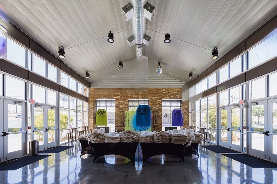 More Photos Of 1278 N Loop 1604 E, San Antonio Loft Creative Space For Lease