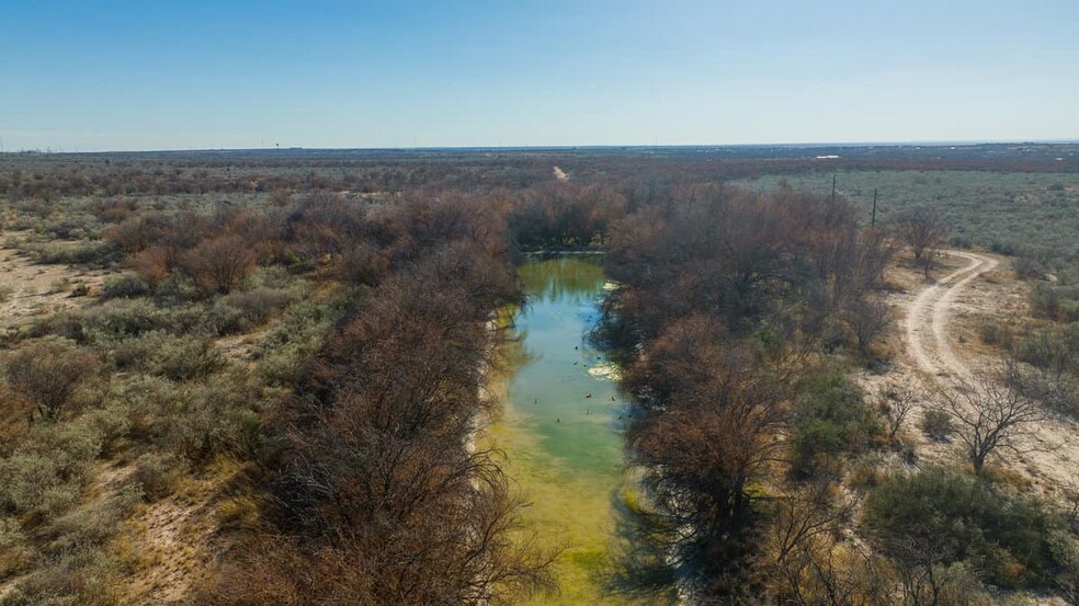 More Photos Of Winters Ranch, Del Rio Land For Sale