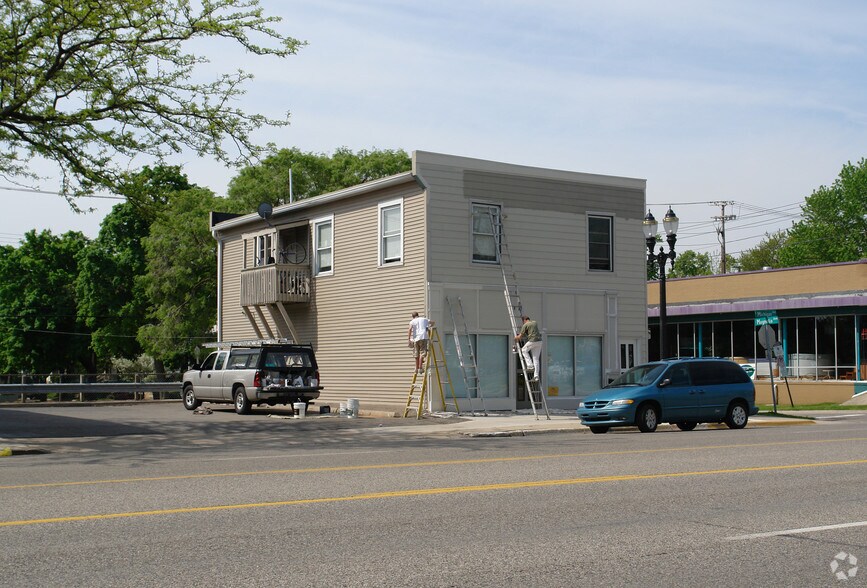 More Photos Of 2200 E Michigan Ave, Lansing Coworking Space
