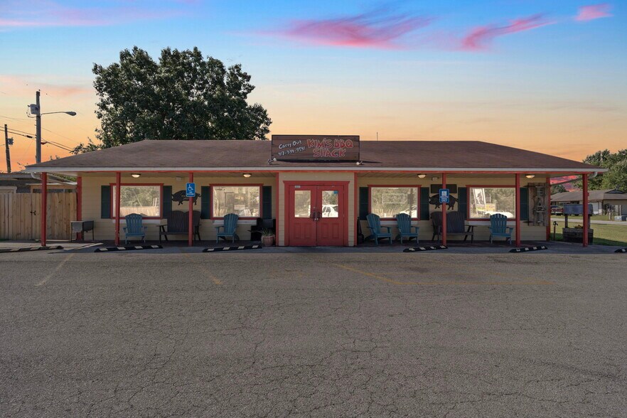 More Photos Of 7930 E State Highway 76, Kirbyville Specialty For Sale