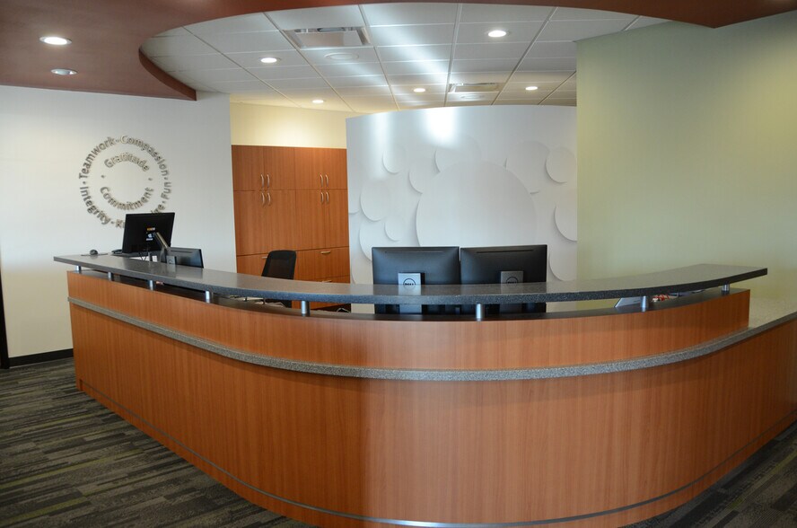 More Photos Of 840 Bear Paw Ave, Rice Lake Medical For Sale