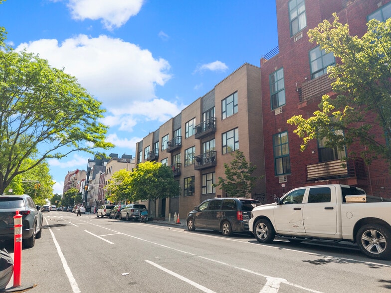 More Photos Of 180 Scholes St, Brooklyn Apartments For Sale