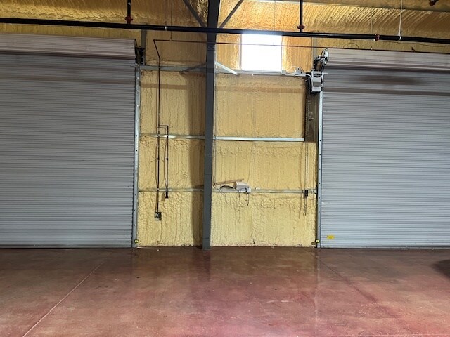 More Photos Of 3174 Gateway Ln, Cantonment Warehouse For Sale