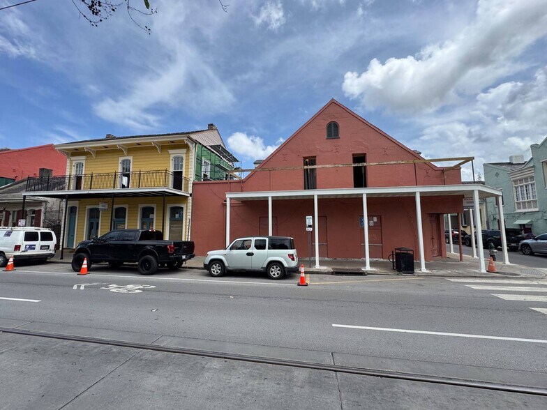 More Photos Of 806 N Rampart St, New Orleans General Retail For Lease