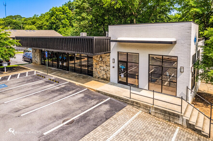 More Photos Of 1358 Glenwood Ave SE, Atlanta Freestanding For Sale