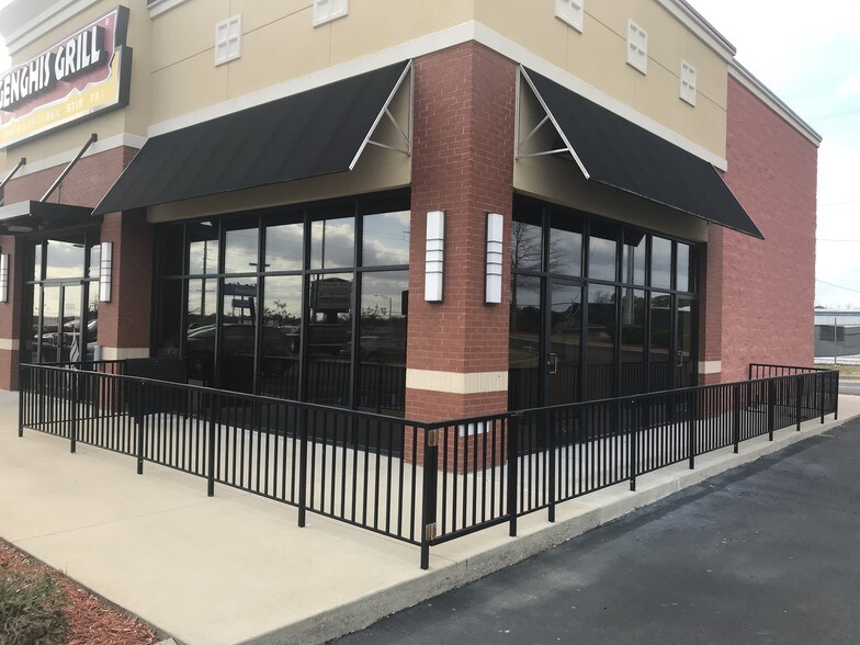 More Photos Of 2881-2893 Florence Blvd, Florence Unknown For Lease