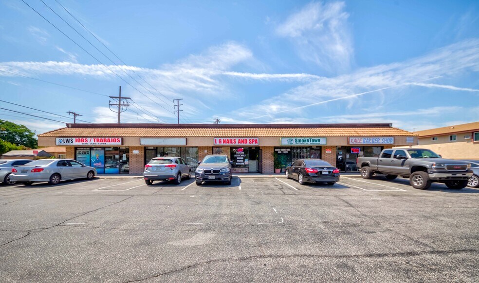 More Photos Of 15660 Amar Rd, La Puente Freestanding For Sale