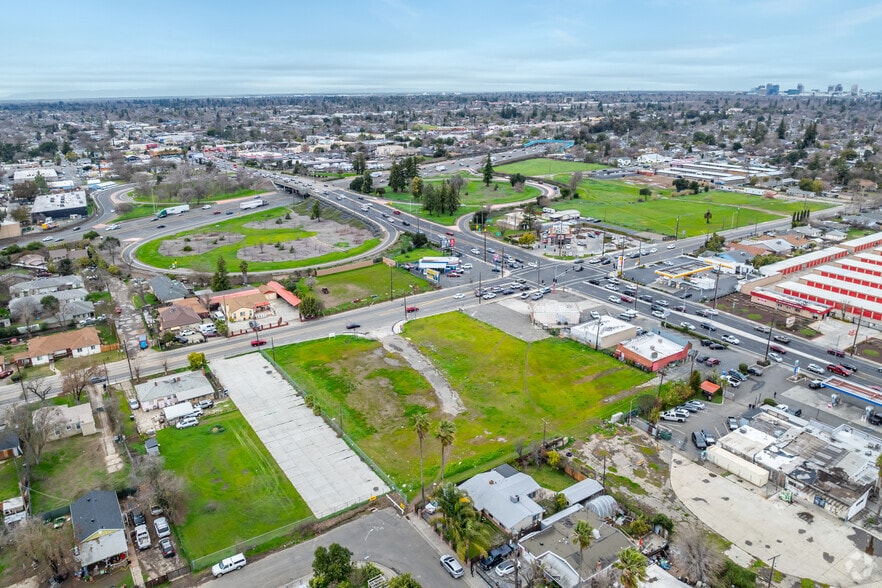 More Photos Of 3890 Fruitridge Road, Sacramento Land For Sale