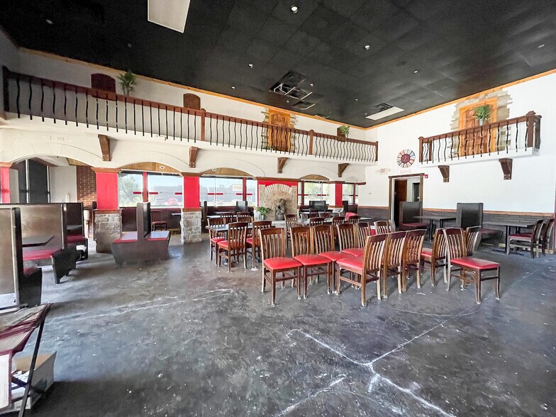 More Photos Of 201 Skyline Dr, Conway Unknown For Lease