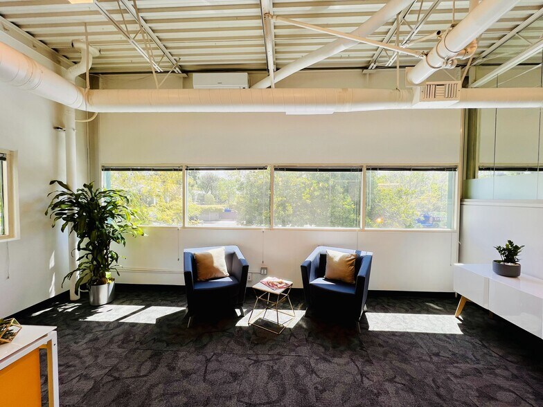 More Photos Of 10549-10555 Jefferson Blvd, Culver City Unknown For Lease