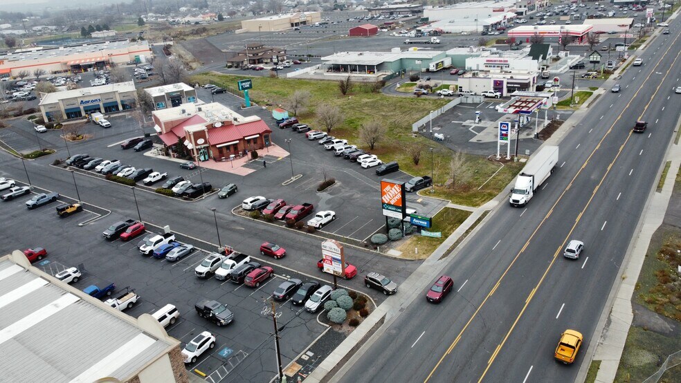More Photos Of 1619 N 1st St, Hermiston Restaurant For Sale