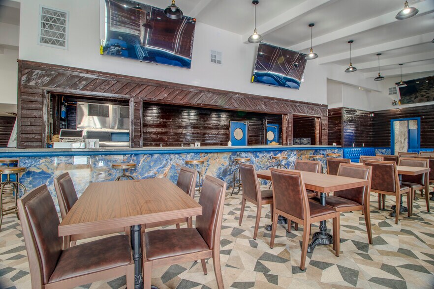 More Photos Of 2020 E Florida Ave, Hemet Restaurant For Sale