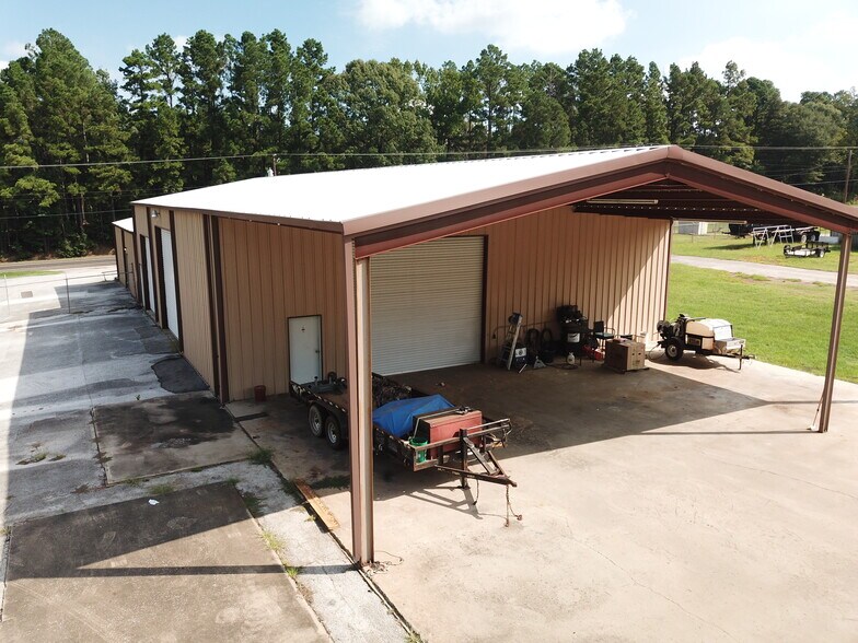 More Photos Of 3381 TX-21 Hwy, Nacogdoches Light Manufacturing For Sale