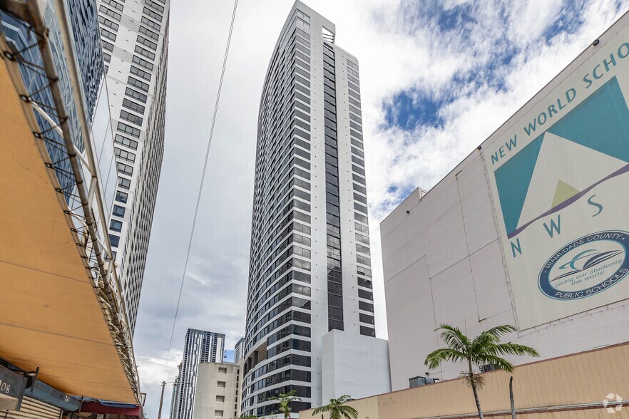 More Photos Of 225-233 N Miami Ave, Miami Apartments For Sale