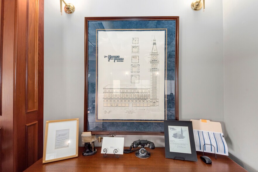 More Photos Of 1601 Arapahoe St, Denver Office For Sale