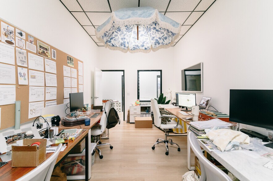 More Photos Of 19010 S Alameda St, Rancho Dominguez Distribution For Lease