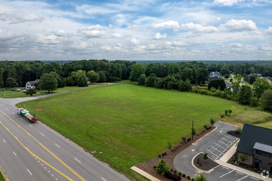 More Photos Of 00 Hands Mill Hwy, Rock Hill Land For Lease