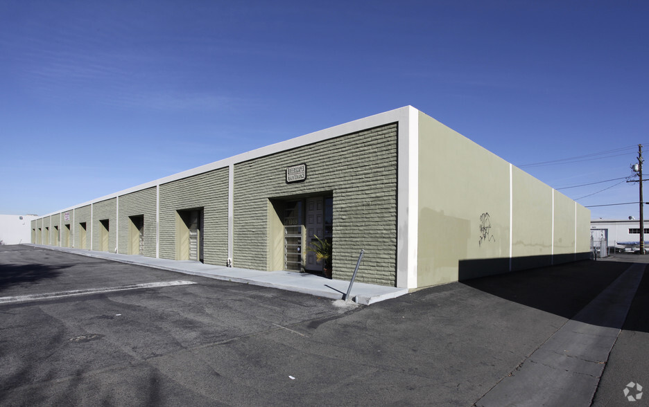 Primary Photo Of 1363 E Edinger Ave, Santa Ana Industrial For Sale