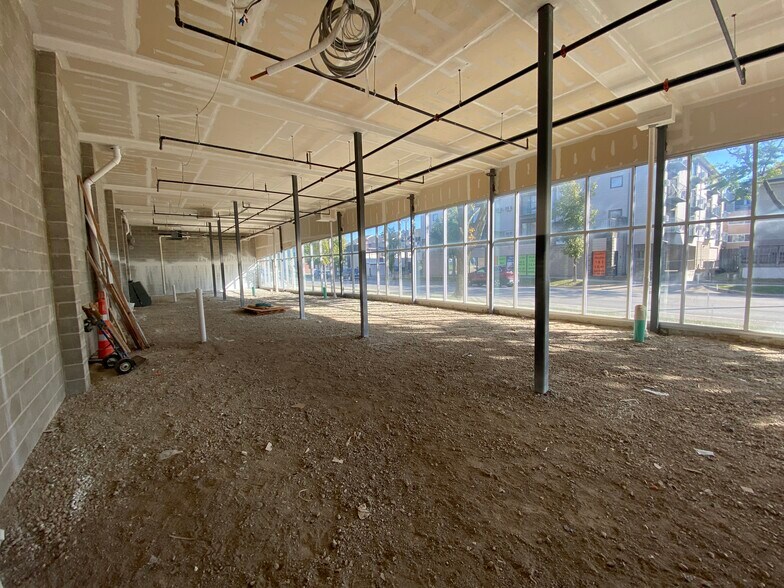 More Photos Of 505 S 1st St, Champaign Apartments For Lease