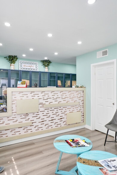 More Photos Of 11500-11512 S Vermont Ave, Los Angeles Medical For Sale