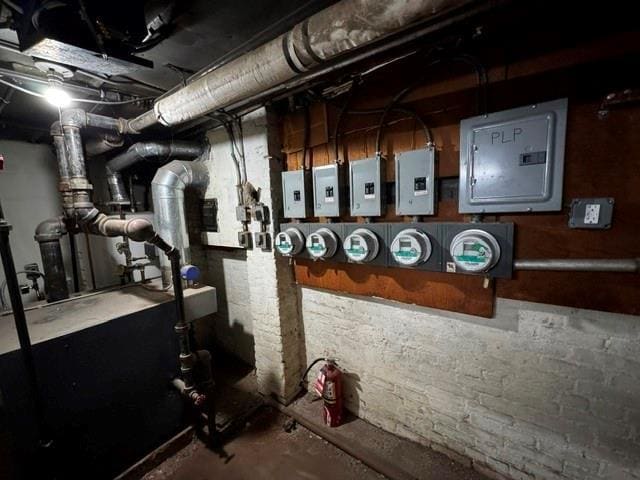 More Photos Of 602 Henry St, Brooklyn Apartments For Sale