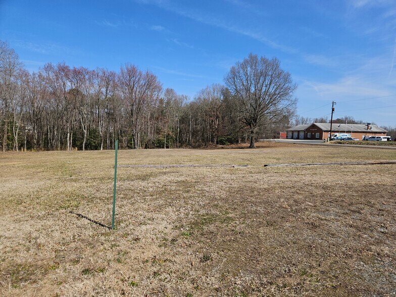 More Photos Of 985 White Oak Rd, Fredericksburg Specialty For Sale