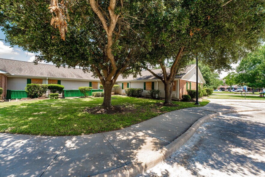 More Photos Of 11395 Richmond Ave, Houston Skilled Nursing Facility For Lease