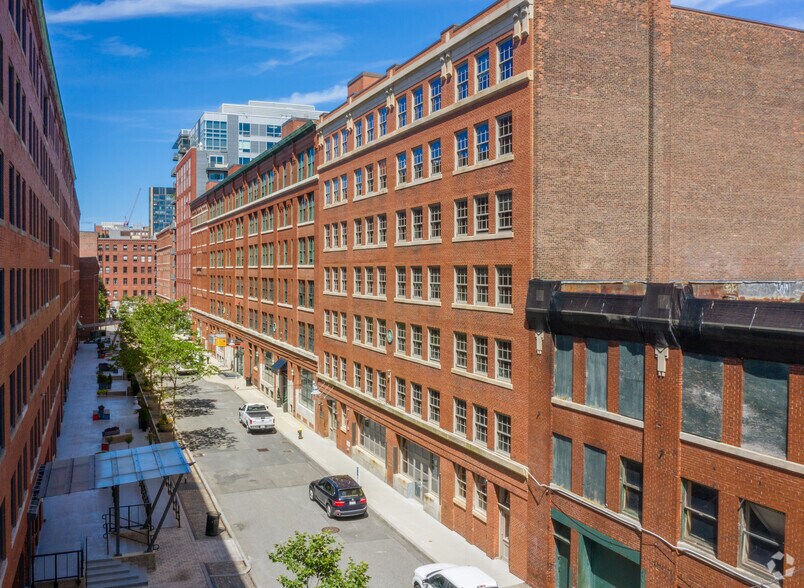 More Photos Of 9 Channel Ctr St, Boston Office For Lease